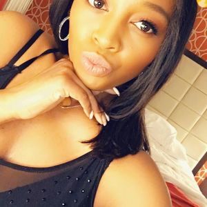 Meet your Posher, Rae